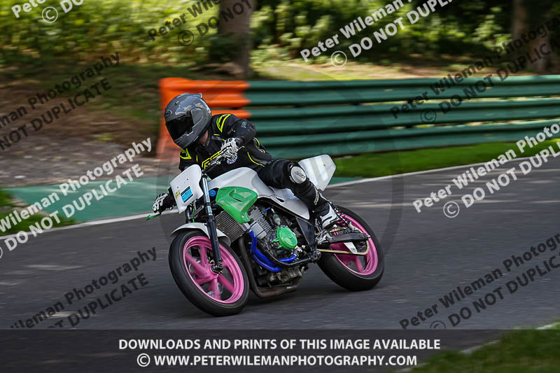 cadwell no limits trackday;cadwell park;cadwell park photographs;cadwell trackday photographs;enduro digital images;event digital images;eventdigitalimages;no limits trackdays;peter wileman photography;racing digital images;trackday digital images;trackday photos